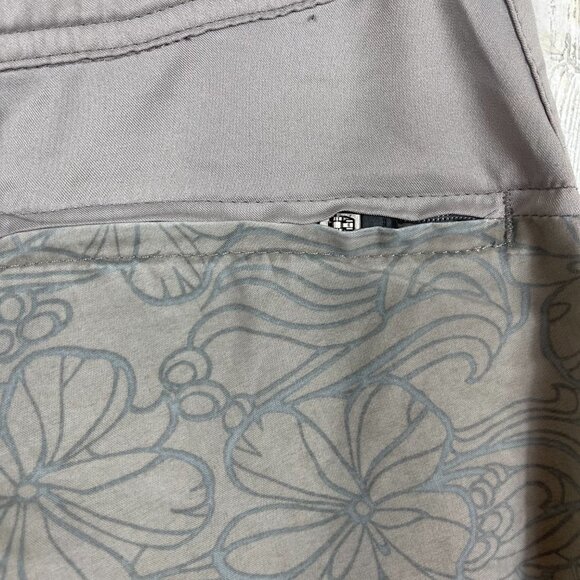 Patagonia Water Girl capri board pant floral print swim surf beach gray size 2 - Picture 11 of 12